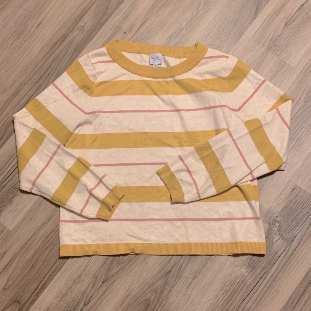 •COZY CASUAL LIGHT SWEATER•